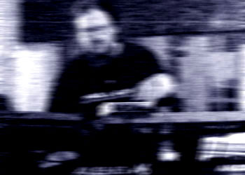 Modulator ESP in action at the Mantile... click to see more gear